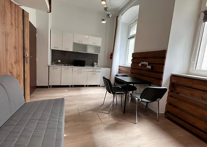 Golebia-genius Апартаменты *